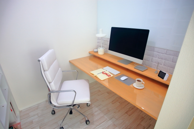 個室のレンタルオフィス