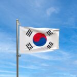 青空にはためく韓国の国旗