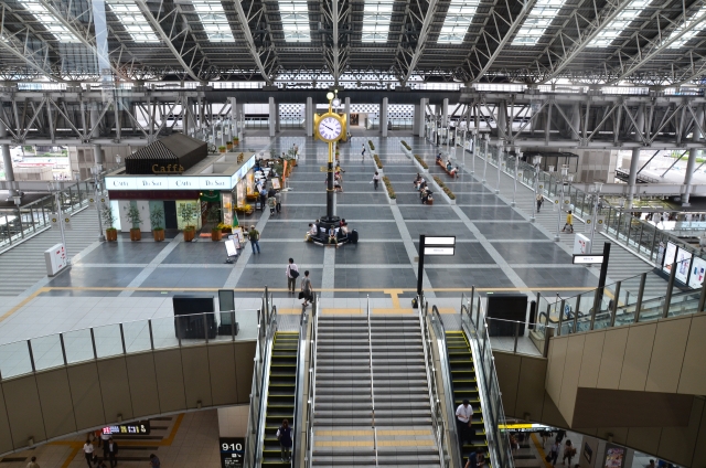 JR大阪駅の時空の広場